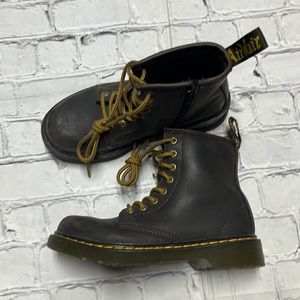 Youth Dr. Marten Boots